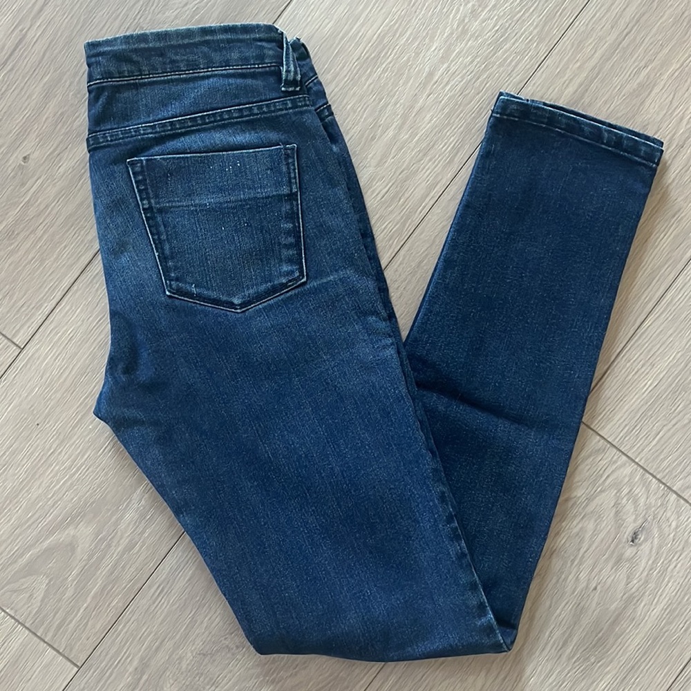 Blank NYC size 28 straight leg dark wash